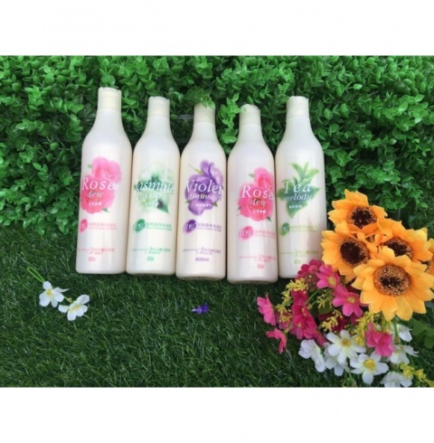 Sữa Tắm Cho Chó Mèo Joyce & Dolls 400ml