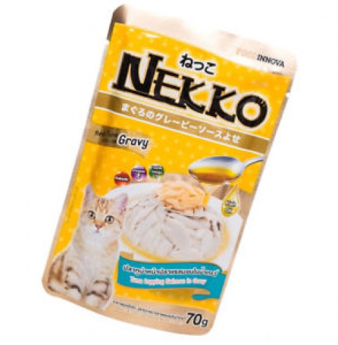 Nekko cá ngừ phủ cá hồi có nước sốt 70g